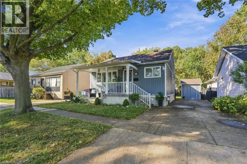31 SHAKESPEARE Avenue