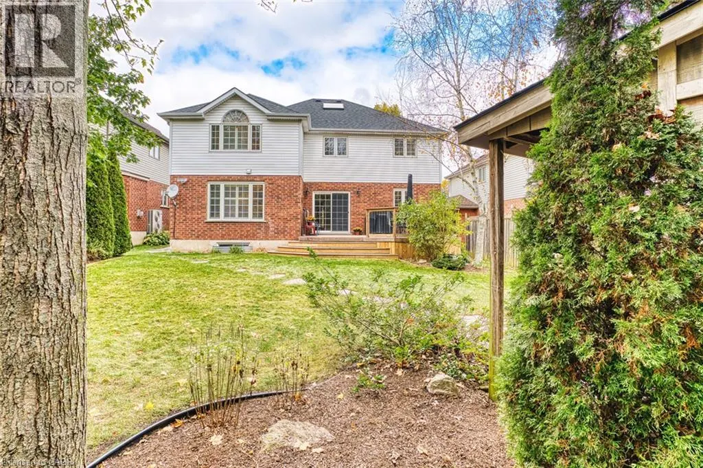 148 CAROLINIAN Lane