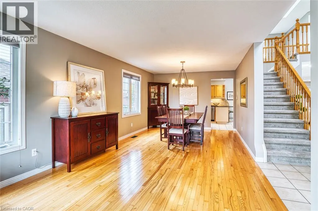 148 CAROLINIAN Lane