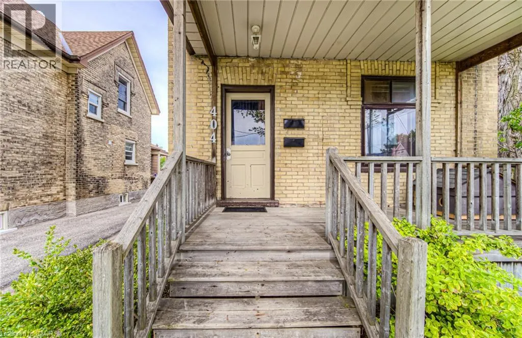 404 DUKE Street W Unit# Upper #Upper