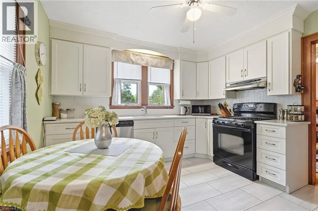 240 CANBORO Road