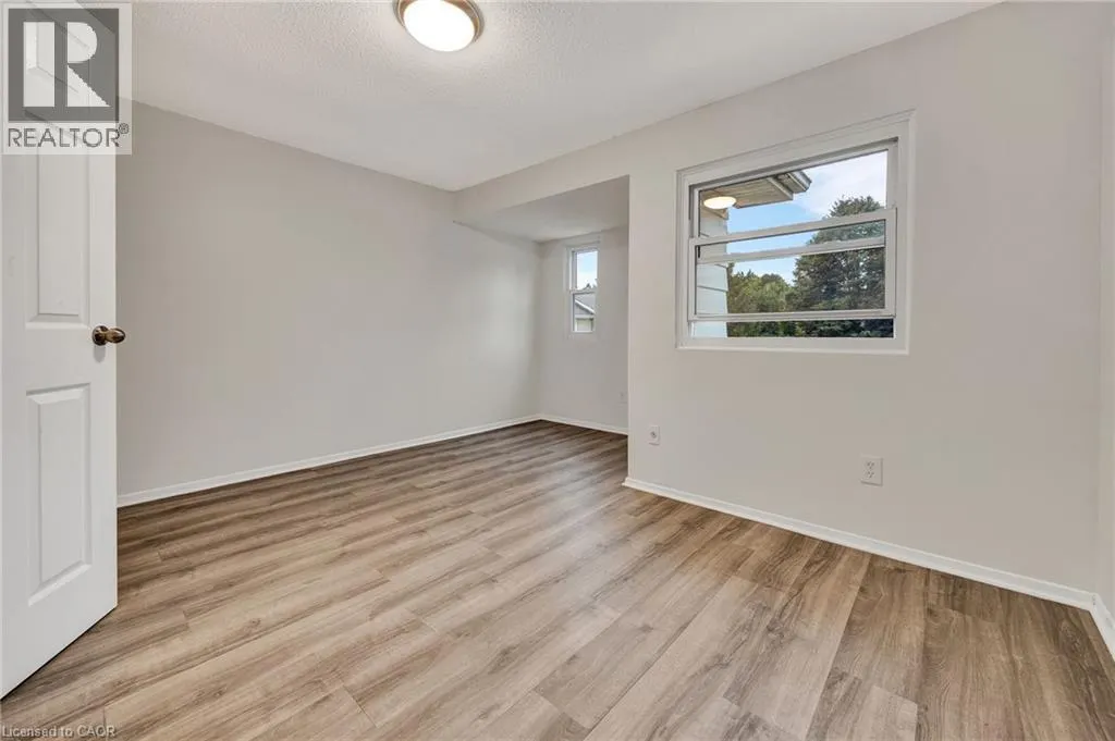 655 ALBERT Street Unit# C #C