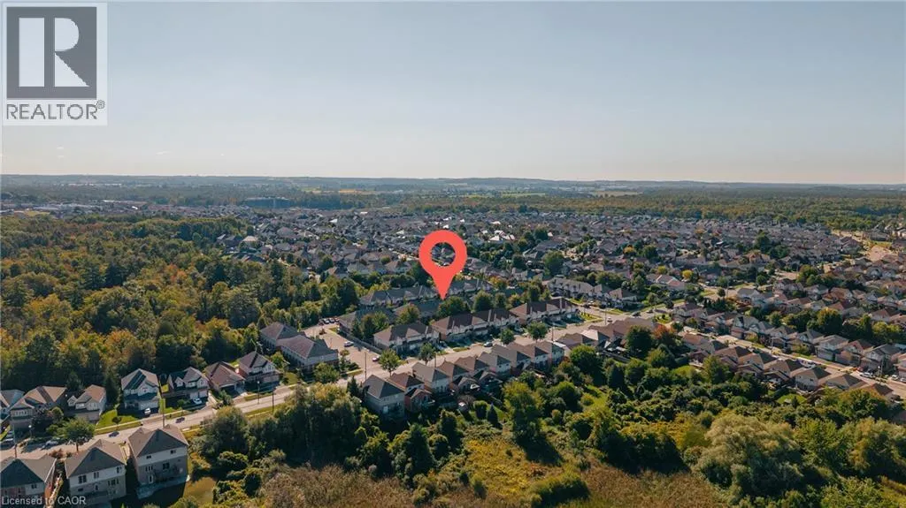 468 DOON SOUTH Drive Unit# 15 #15