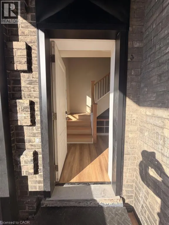92 ALFRED Street Unit# 4 #4
