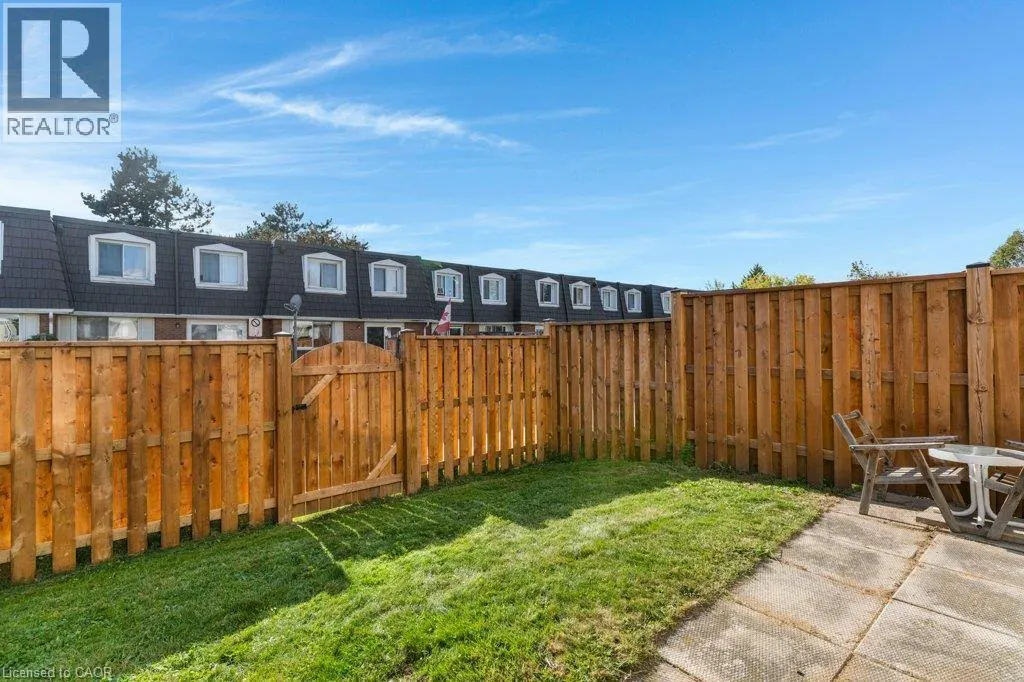 320 TRAYNOR Avenue Unit# 1 #1