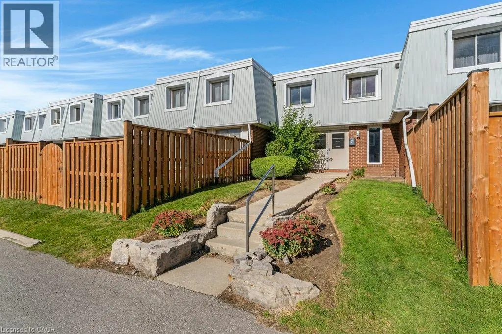 320 TRAYNOR Avenue Unit# 1 #1