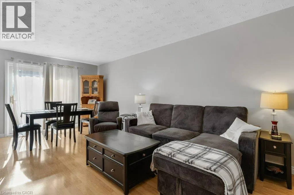 320 TRAYNOR Avenue Unit# 1 #1