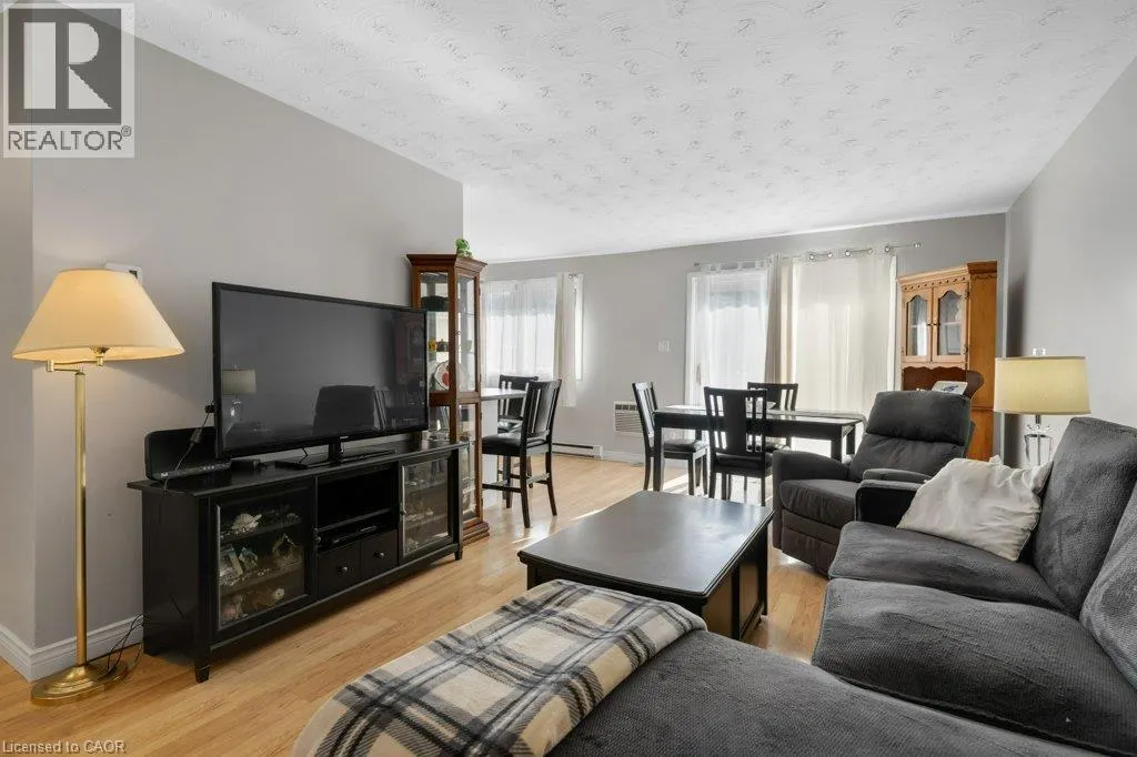 320 TRAYNOR Avenue Unit# 1 #1
