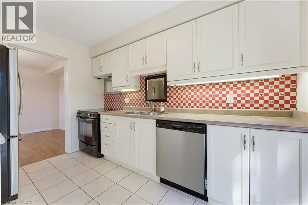 1276 SILVAN FOREST Drive Unit# 29 #29