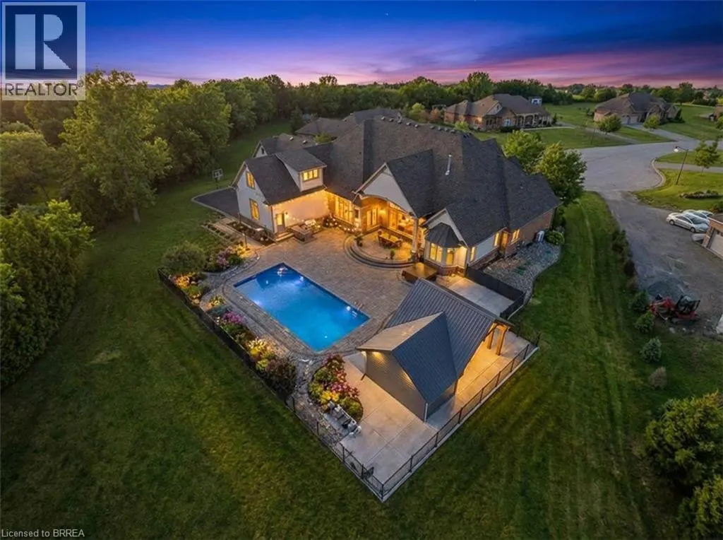 29 WALLACE Court