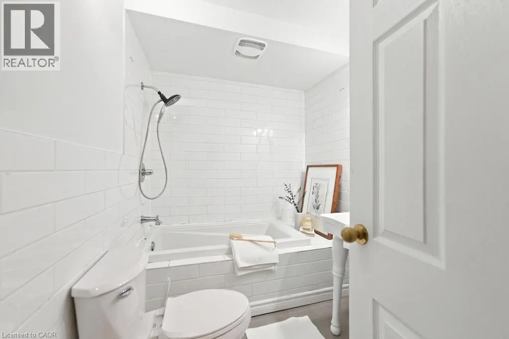 284 EAST 21ST Street