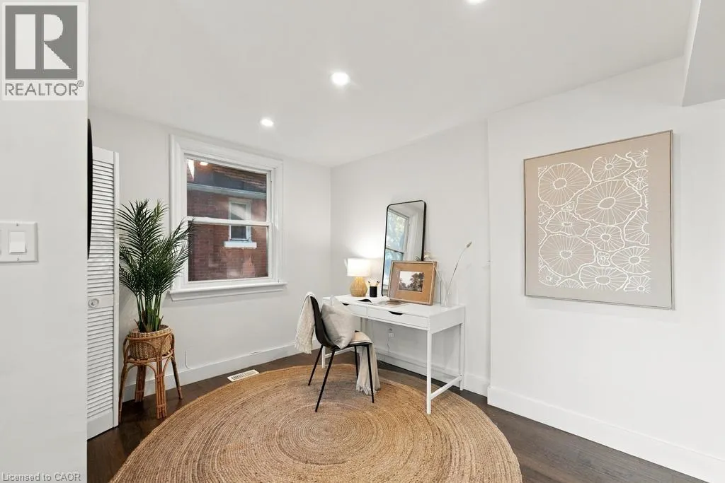 284 EAST 21ST Street