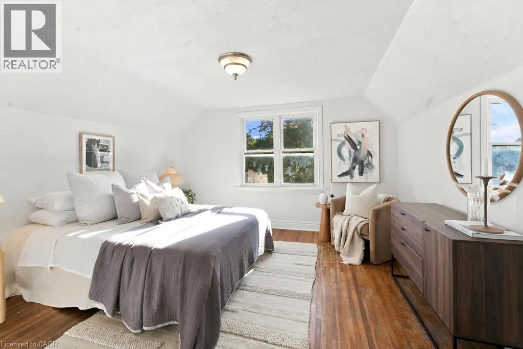 284 EAST 21ST Street