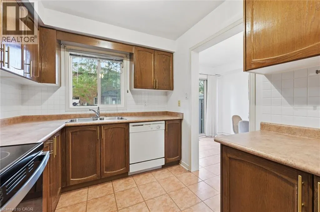 5555 PRINCE WILLIAM Drive Unit# 21 #21