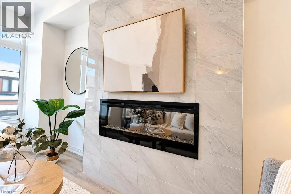 120 COURT Drive Unit# 29 #29