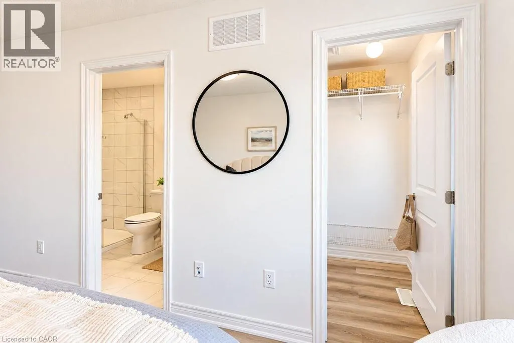120 COURT Drive Unit# 29 #29