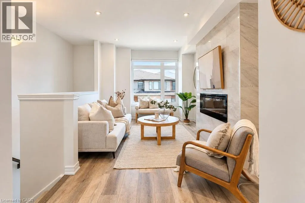 120 COURT Drive Unit# 29 #29