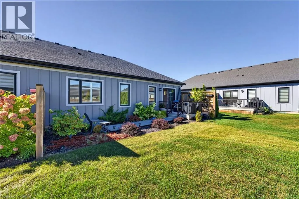 154 PORT ROBINSON Road Unit# 11 #11
