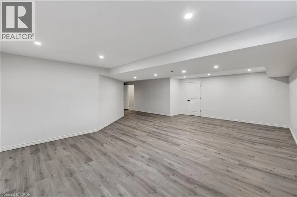 154 PORT ROBINSON Road Unit# 11 #11