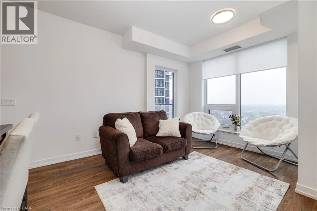 15 WELLINGTON Street S Unit# 1909 #1909