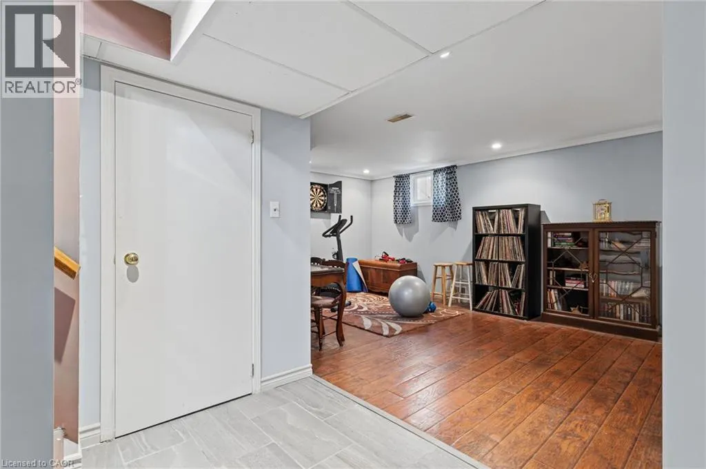366 EAST 17TH Street