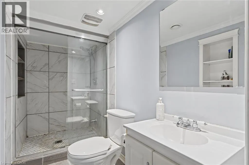 366 EAST 17TH Street