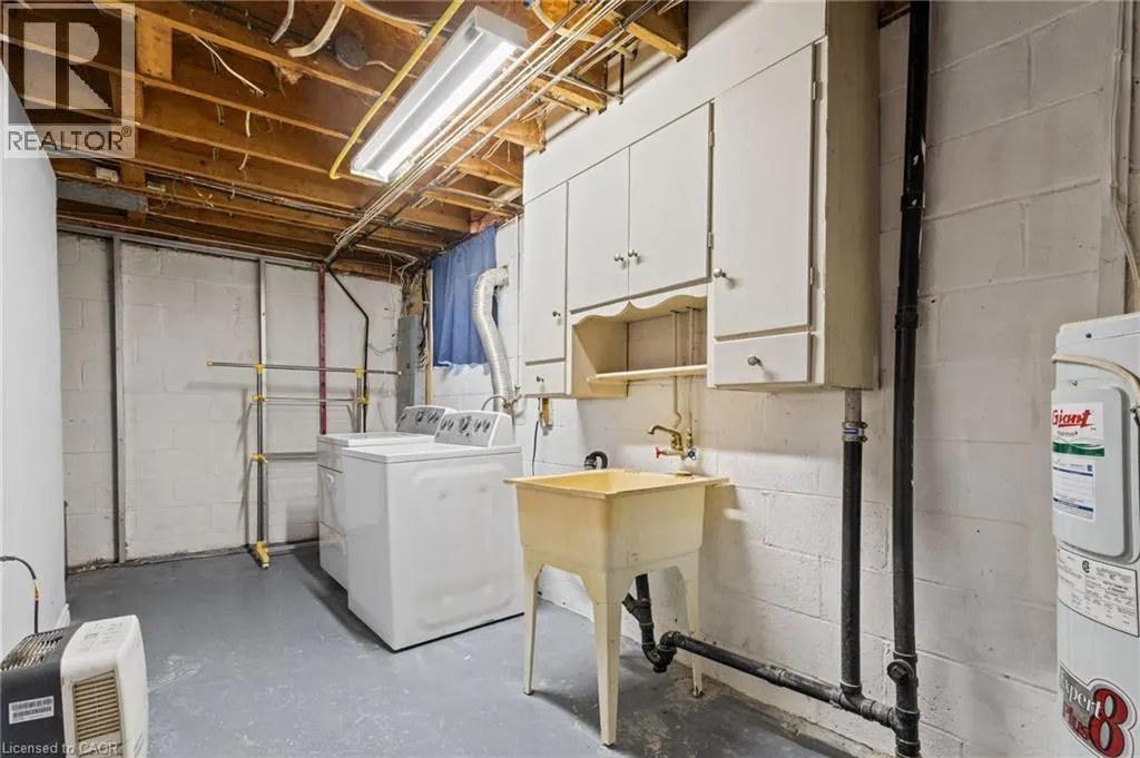 366 EAST 17TH Street