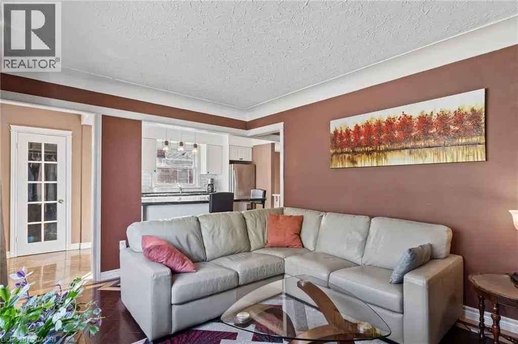 366 EAST 17TH Street