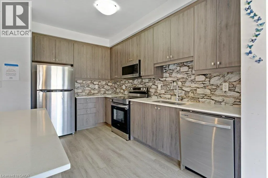45 JUNE CALLWOOD Way