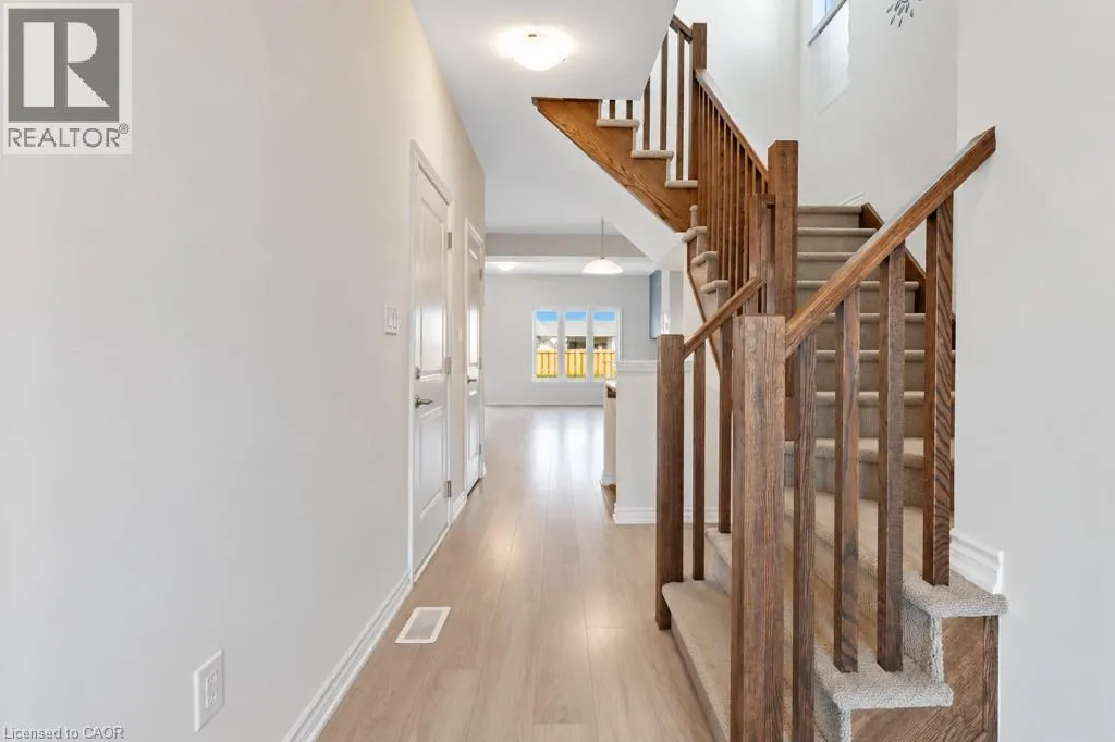 45 JUNE CALLWOOD Way