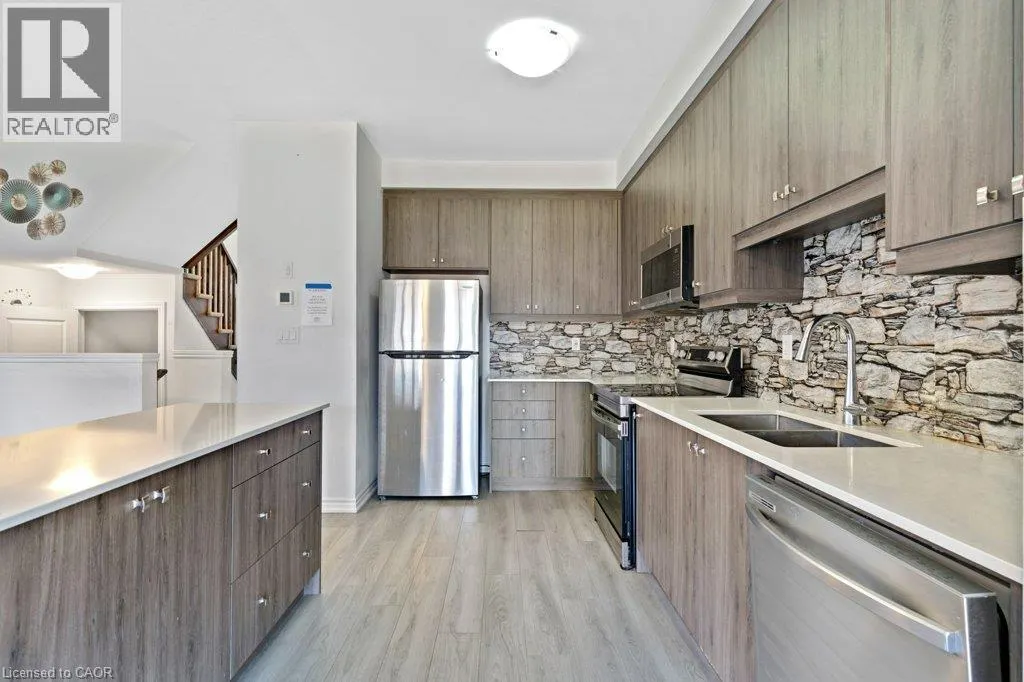 45 JUNE CALLWOOD Way