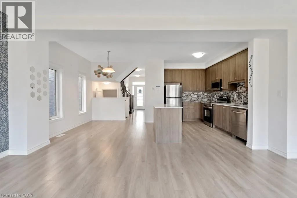 45 JUNE CALLWOOD Way