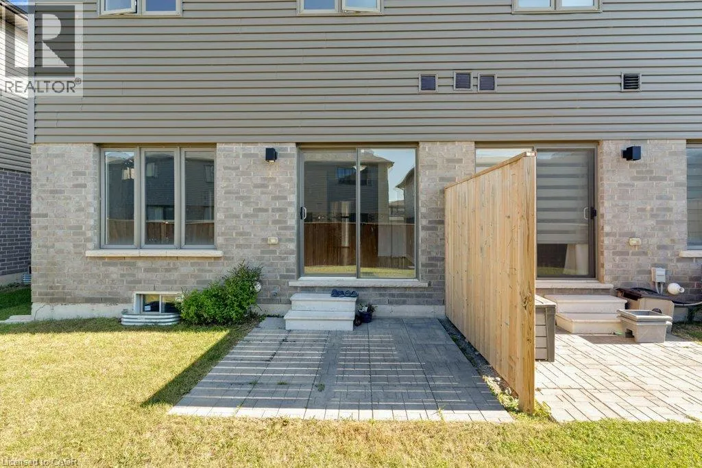 45 JUNE CALLWOOD Way