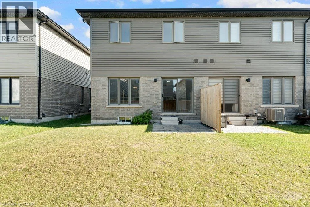 45 JUNE CALLWOOD Way