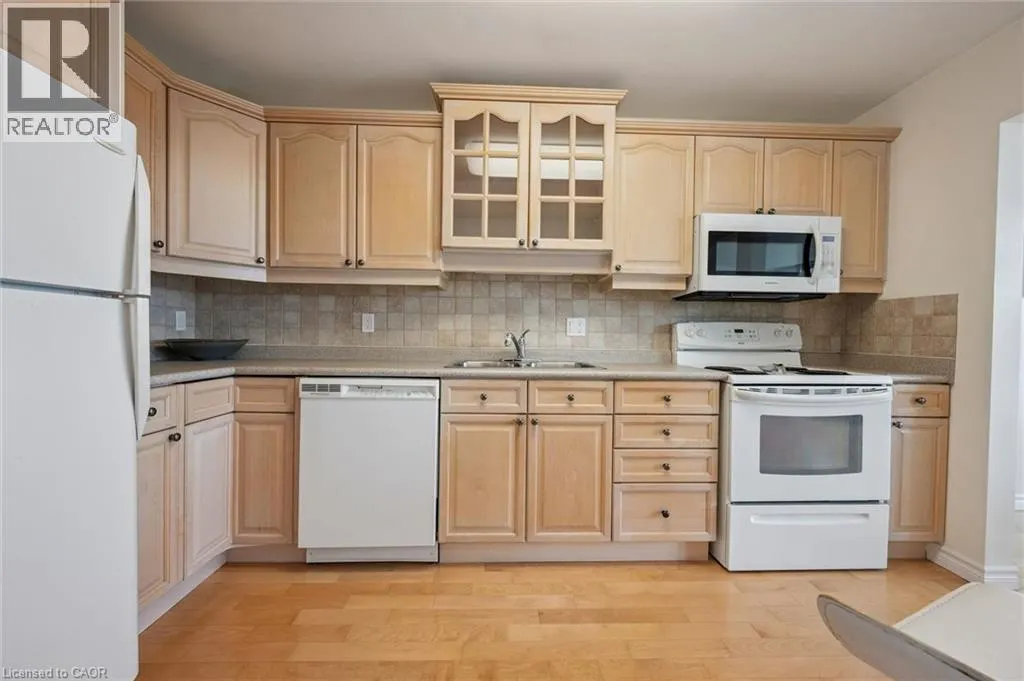 65 WESTMOUNT Road N Unit# 910 #910