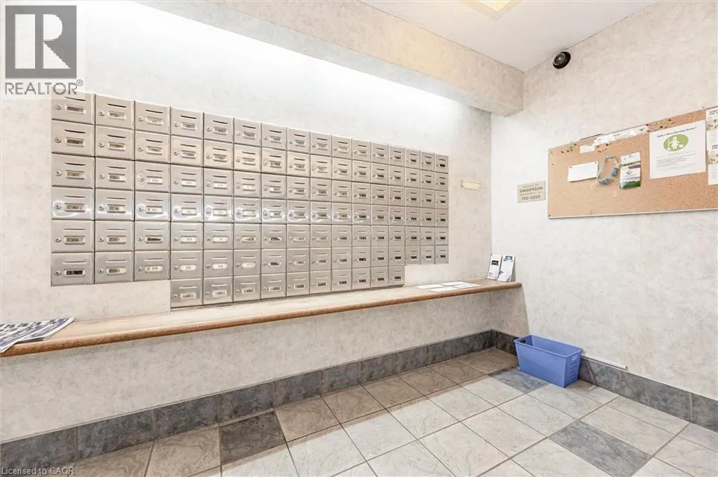 65 WESTMOUNT Road N Unit# 910 #910