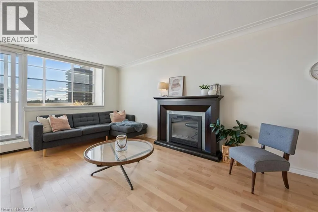 65 WESTMOUNT Road N Unit# 910 #910