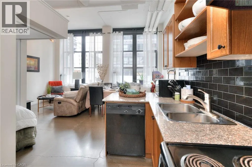 410 KING Street W Unit# 108 #108