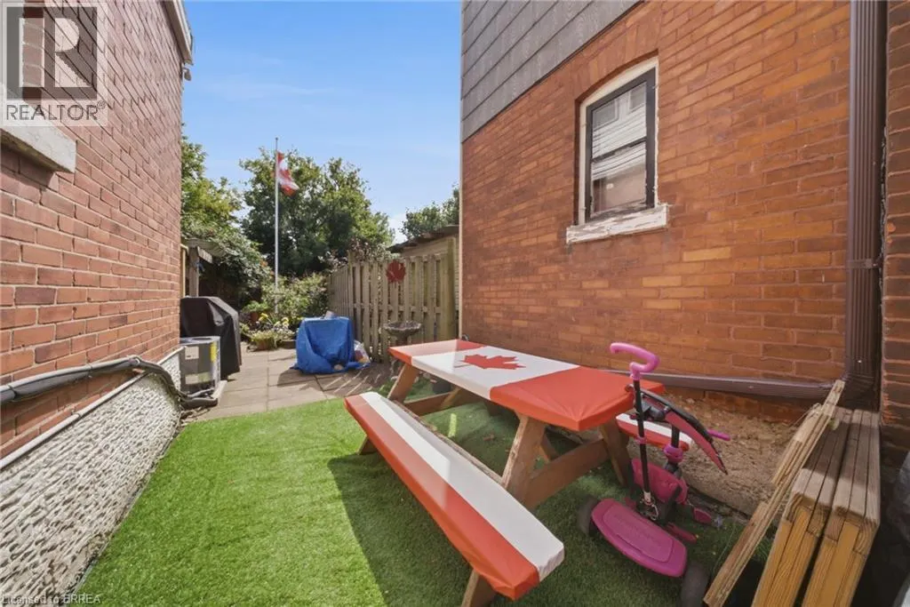 69 ARTHUR Street