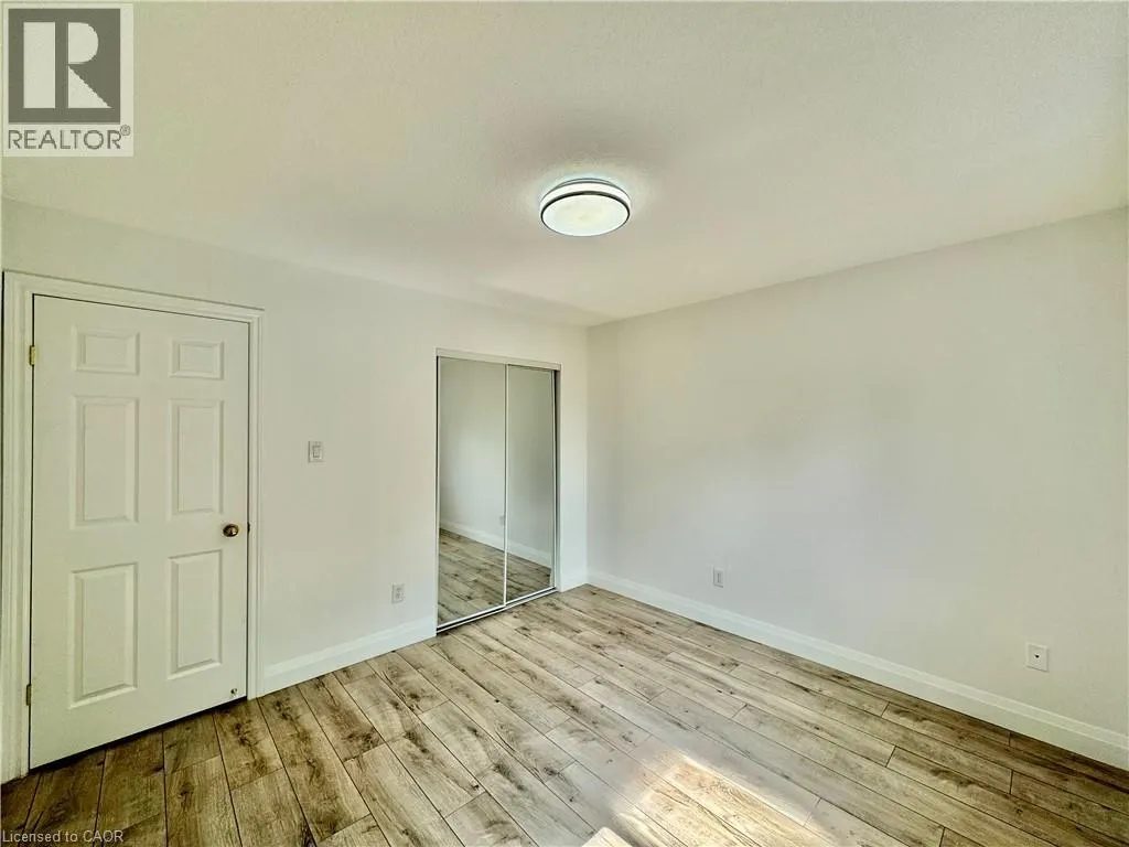 56 LENA Crescent