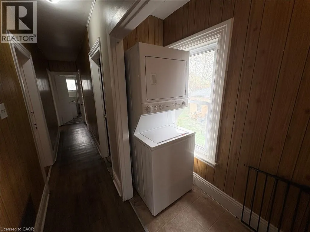 172 NELSON Street Unit# 2 #2