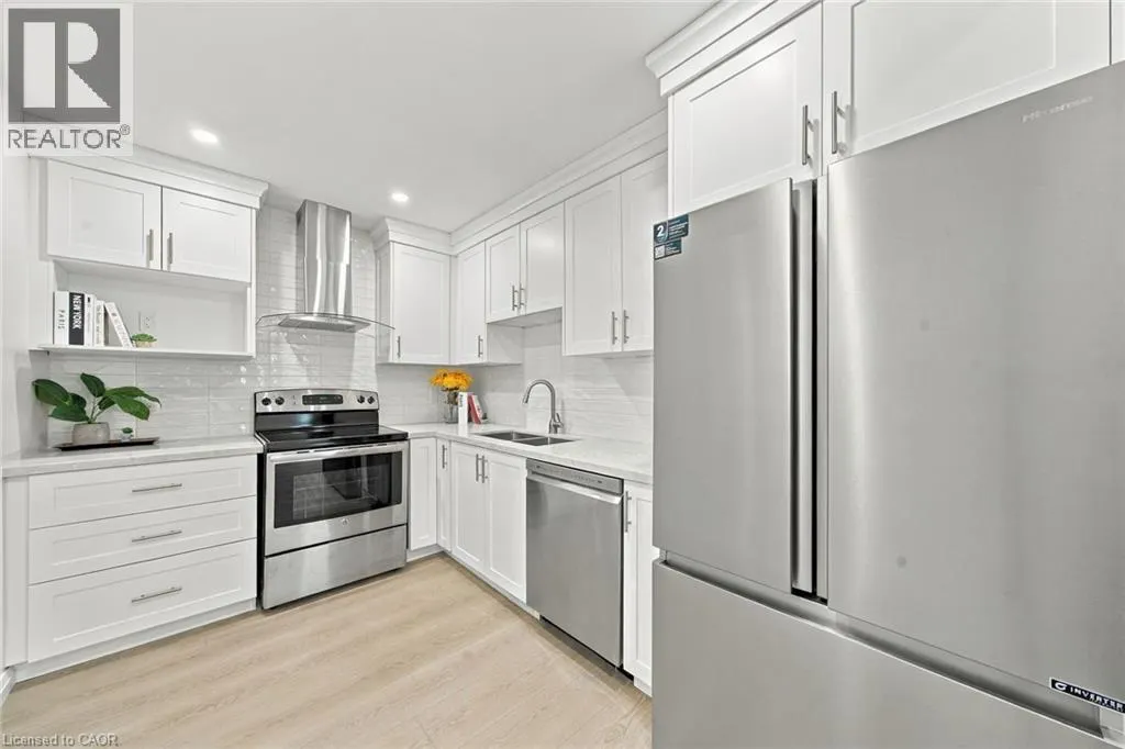 294 EAST 28TH Street