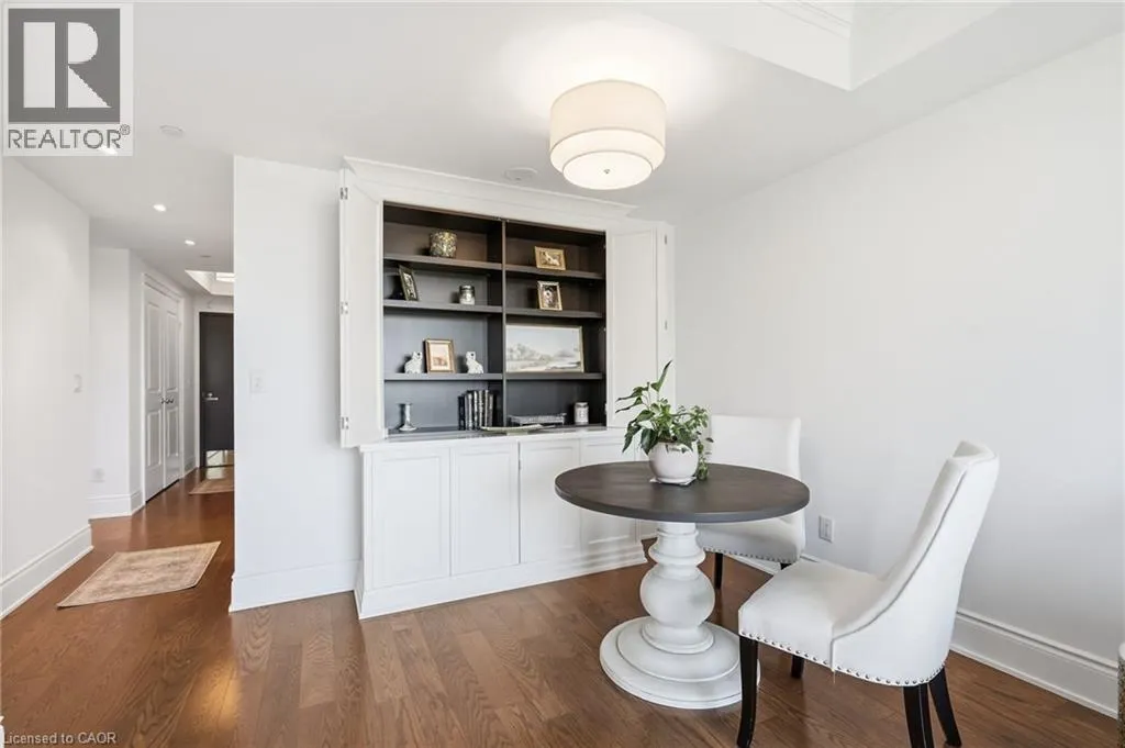 3500 LAKESHORE Road W Unit# 711 #711