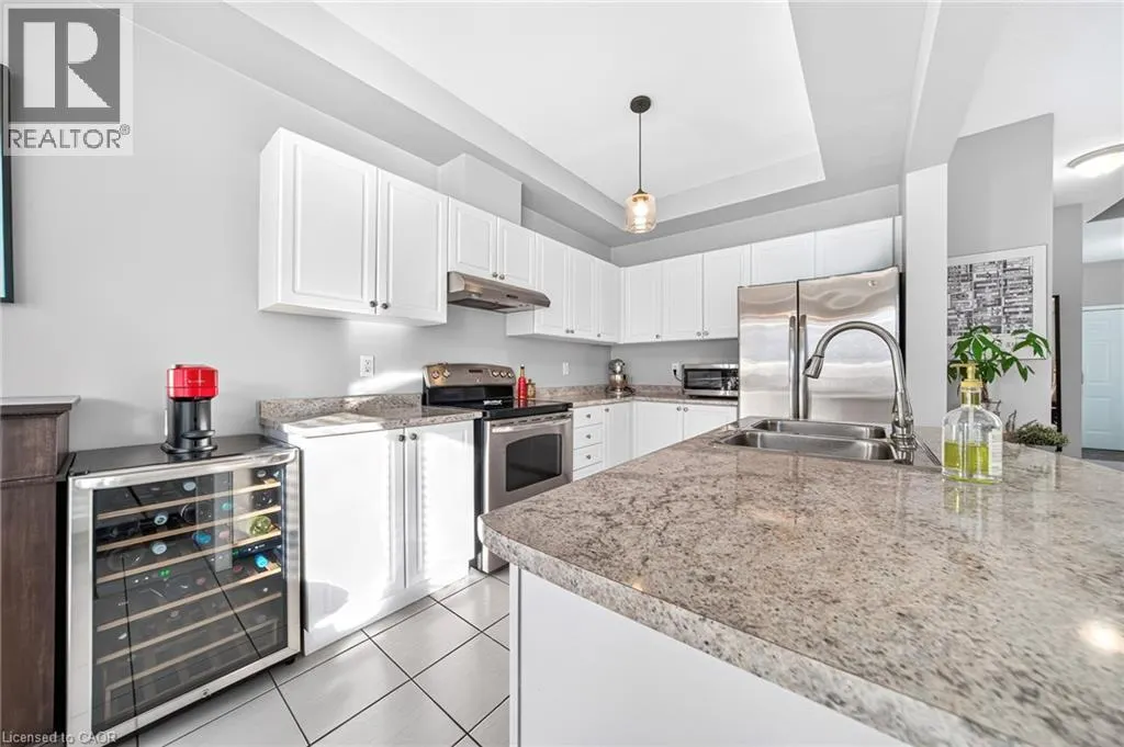 170 PALACEBEACH Trail Unit# 21 #21