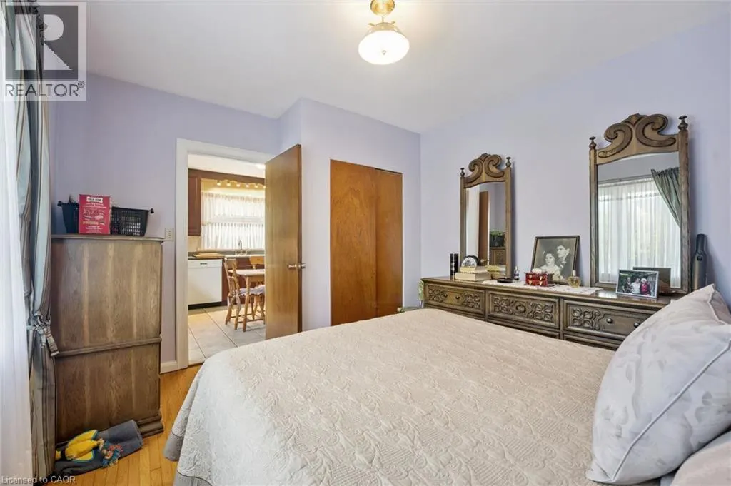 1873 MAIN Street E