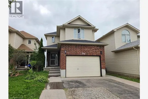 709 WINDFLOWER Crescent