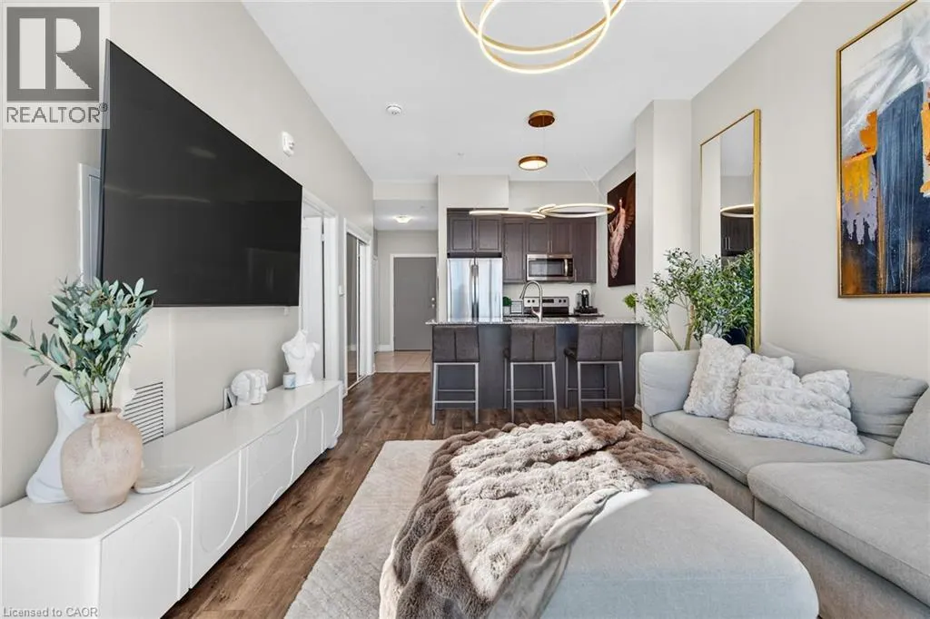 16 CONCORD Place Unit# PH613 #PH613