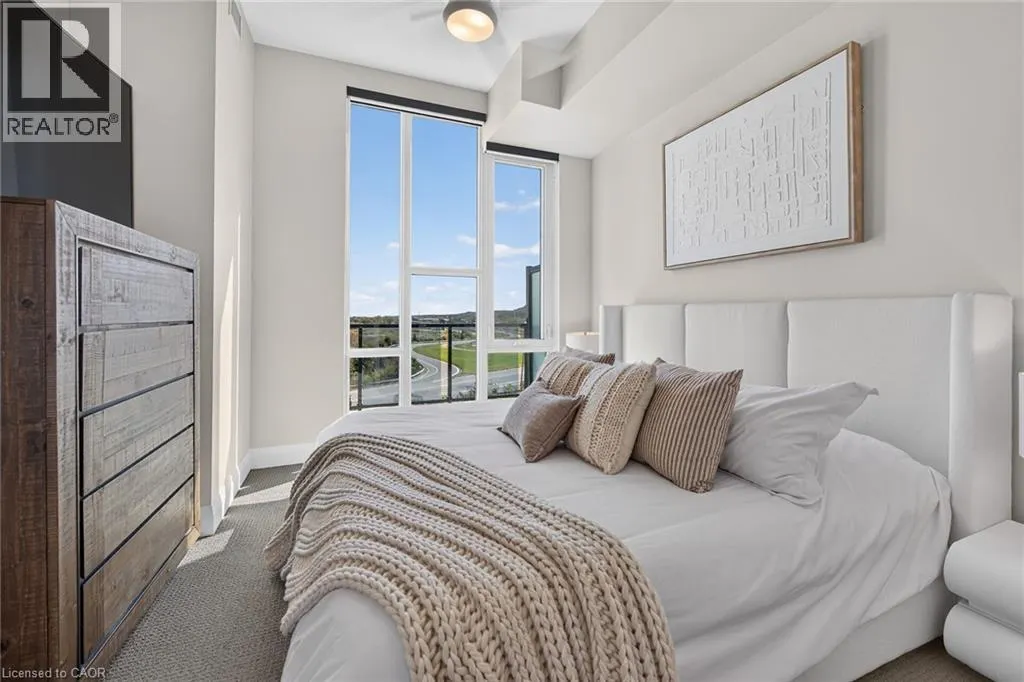 16 CONCORD Place Unit# PH613 #PH613
