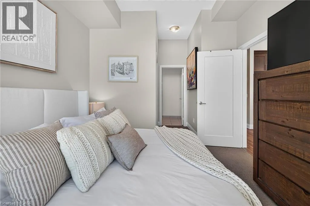 16 CONCORD Place Unit# PH613 #PH613