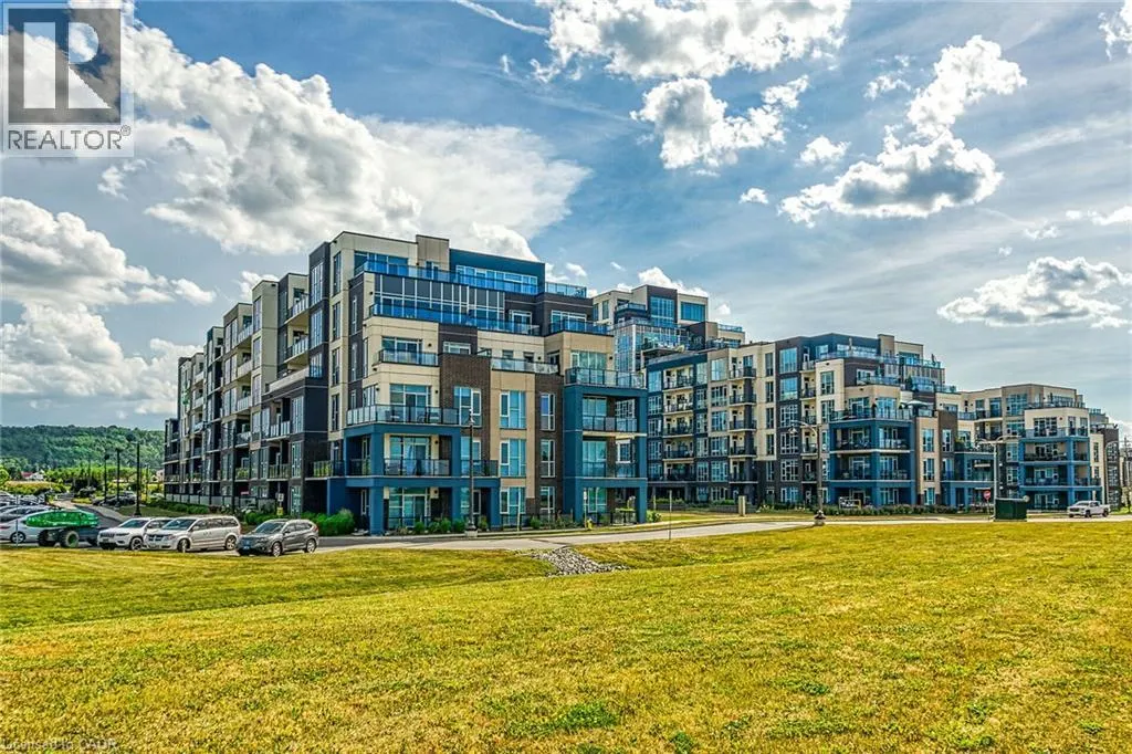 16 CONCORD Place Unit# PH613 #PH613